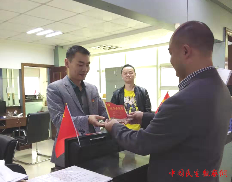 q1_副本.png