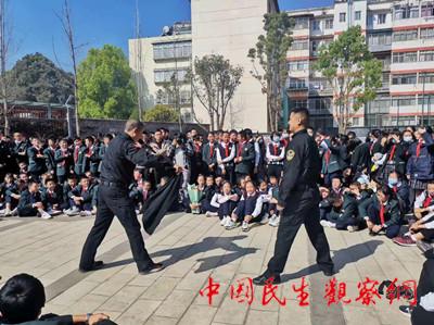q4_副本.jpg