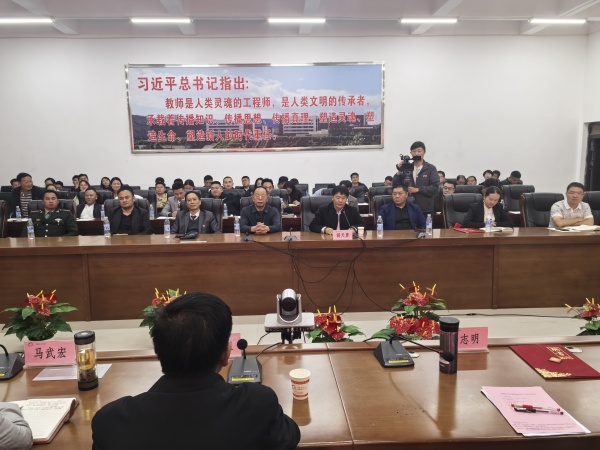 微信图片_20250604181241_副本.jpg